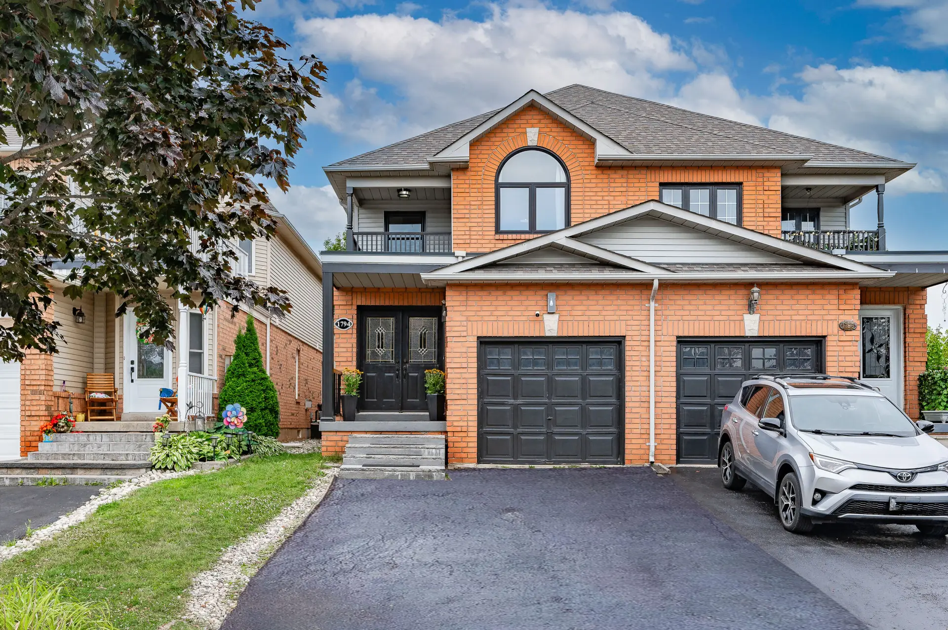 1794 Lampman Ave, Burlington